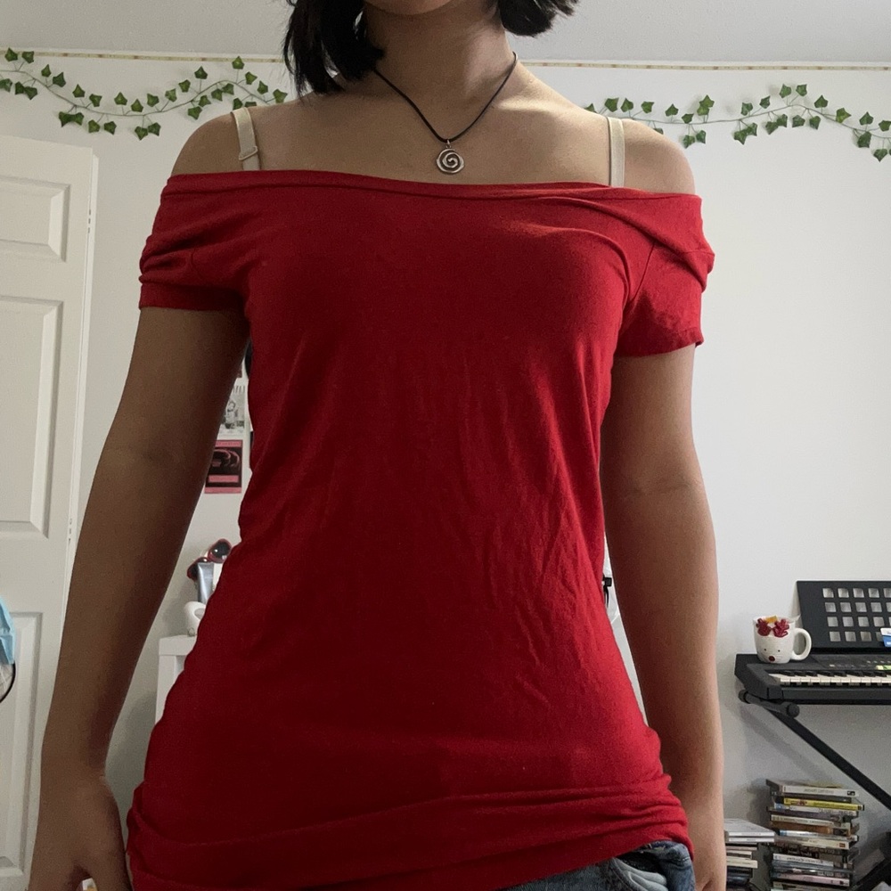 Y2K Red Off-Shoulder Tee
